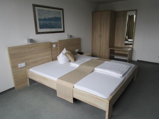 Businesshotel & Appartements Stuttgart-Vaihingen Exteriér fotografie